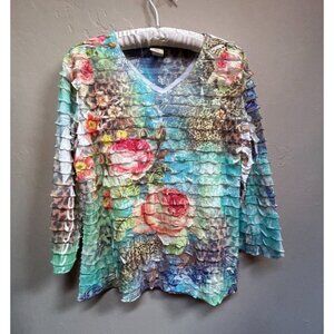 Jess & Jane Wonens Wild Rose Tiered Ruffle Top Medium V-Neck 3/4 Sleeve Multi